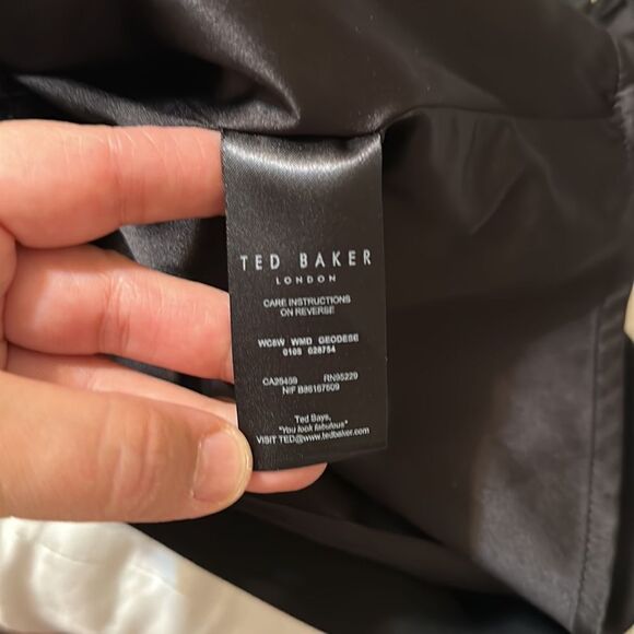 Ted Baker 14 (5) Black Geodese V Neck Front Slit Back Zip Sleeveless Shift Dress - Picture 17 of 17